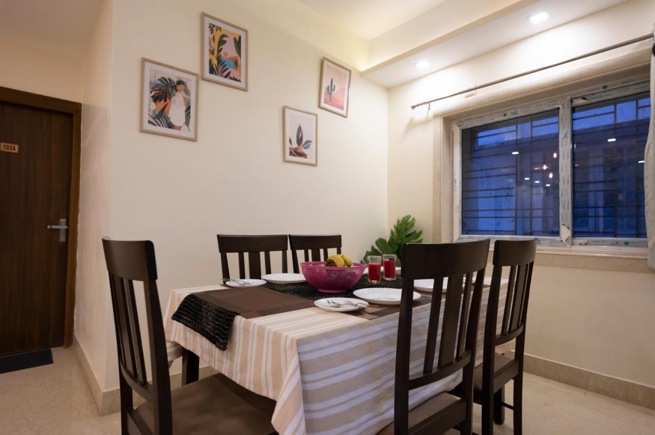 Lakeside Suites Kalküta Dış mekan fotoğraf