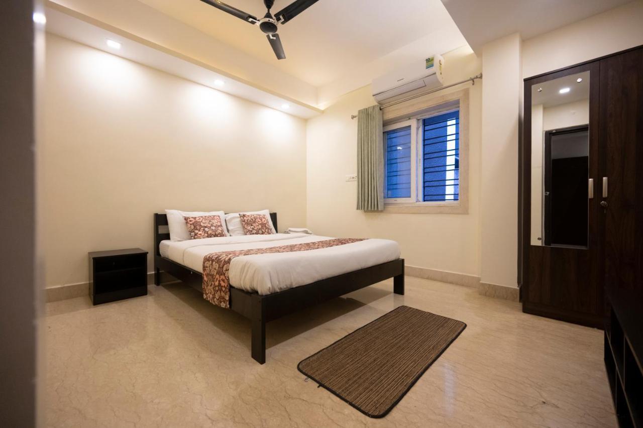 Lakeside Suites Kalküta Dış mekan fotoğraf