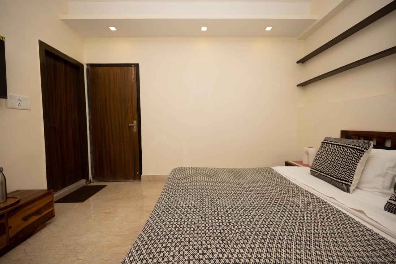 Lakeside Suites Kalküta Dış mekan fotoğraf