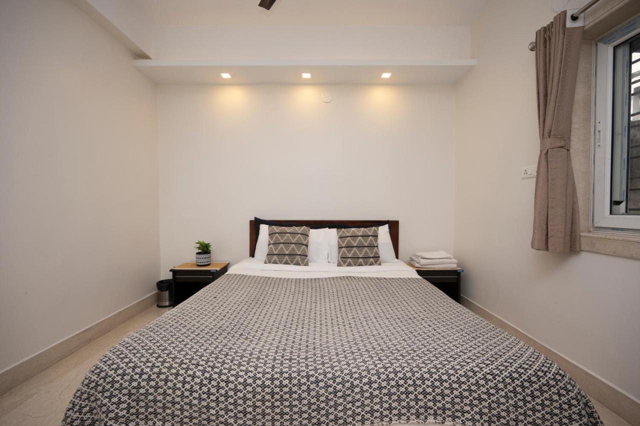 Lakeside Suites Kalküta Dış mekan fotoğraf